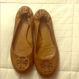 Tory Burch Reva flat